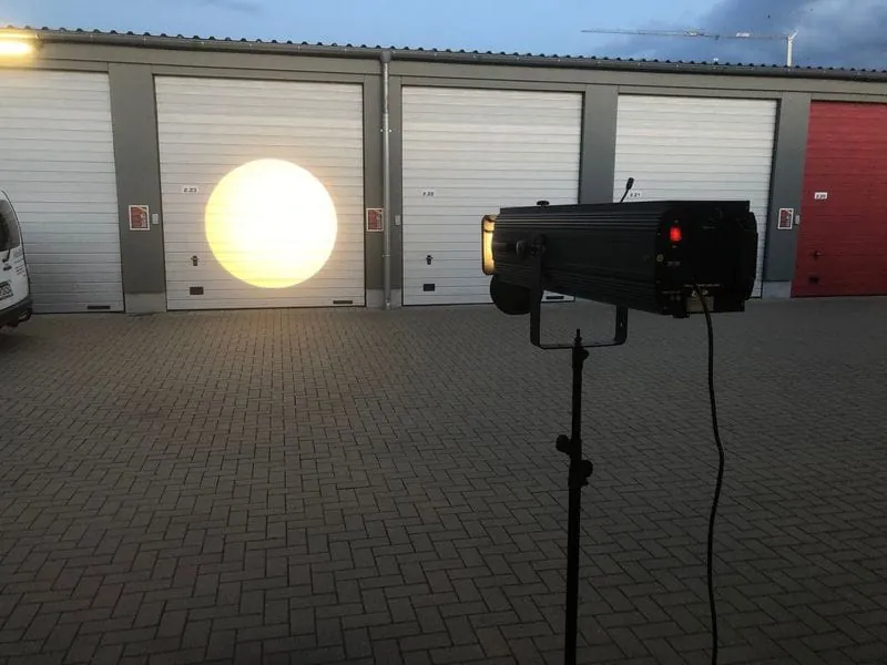 Elation Followspot FSH 1000 Bild 2