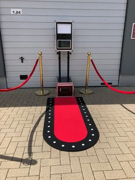 Fotobox mieten - Selfiebox mit Fotodrucker Bild 5