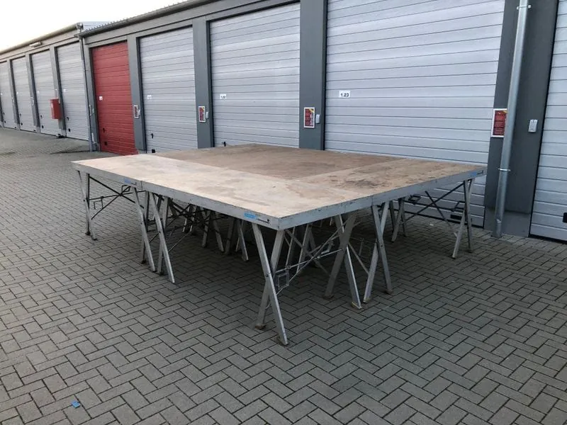 Bühnenpodeste für Bands, DJs und Hochzeiten Bild 4