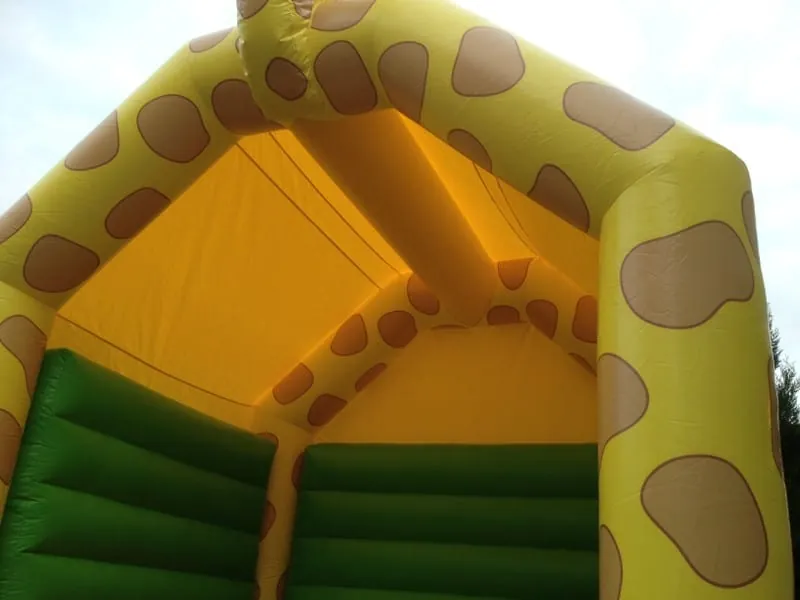 Giraffen Hüpfburg Bild 9