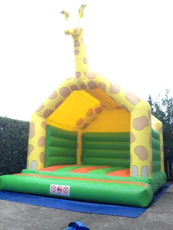 Giraffen Hüpfburg Bild 7