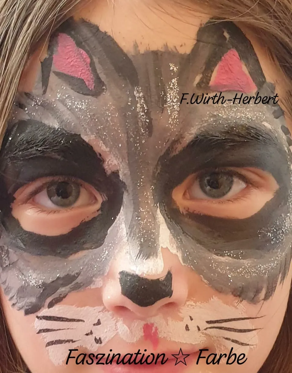 Kinderschminken, Ballonmodellage & Glitzertattoos Bild 25