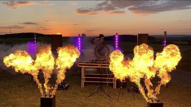 2er Set Flamejets mit Steuerpult