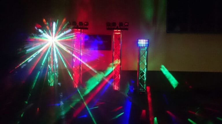 licht 6 front beleuchtet strahlen